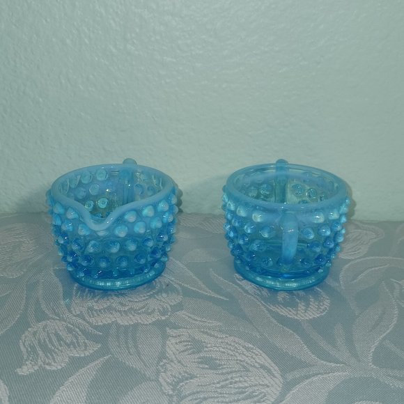 Set of Vintage Fenton Hobnail Blue Opalescent Cream and Sugar Servers - Picture 2 of 9